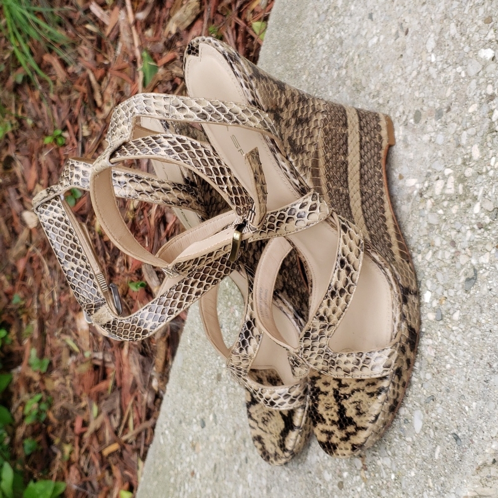Via Spiga Python Wedge Sandals Size 8.5 - Picture 3 of 12